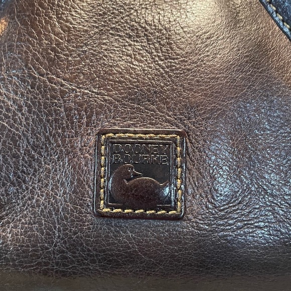 DOONEY BOURKE FLORENTINE MEDIUM SATCHEL - Picture 4 of 9